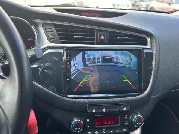 Kia Ceed II Рестайлинг с пробегом 2016 года, цена 1 230 000 рублей, 153000 км, хэтчбек, Автокод Объявления
