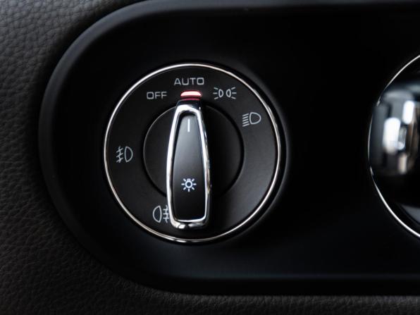 Porsche Macan I с пробегом 2015 года, цена 2 649 000 рублей, 107114 км, внедорожник, Автокод Объявления