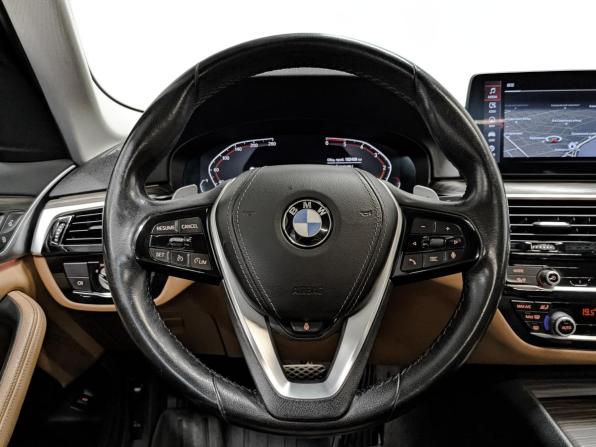 BMW 5 серии VII (G30/G31/G38) Рестайлинг с пробегом 2021 года, цена 3 300 000 рублей, 182448 км, седан, Автокод Объявления