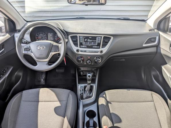 Hyundai Solaris II Рестайлинг с пробегом 2022 года, цена 1 635 000 рублей, 87845 км, седан, Автокод Объявления