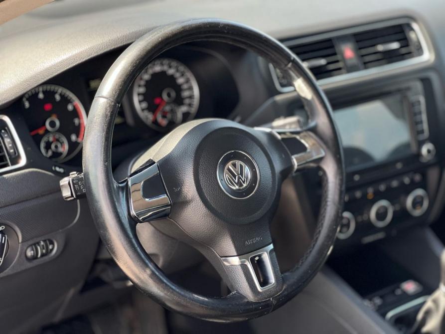 Volkswagen Jetta VI Самара  - изображение 11