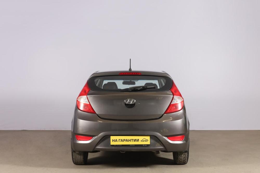 Hyundai Solaris I Новосибирск  - изображение 6