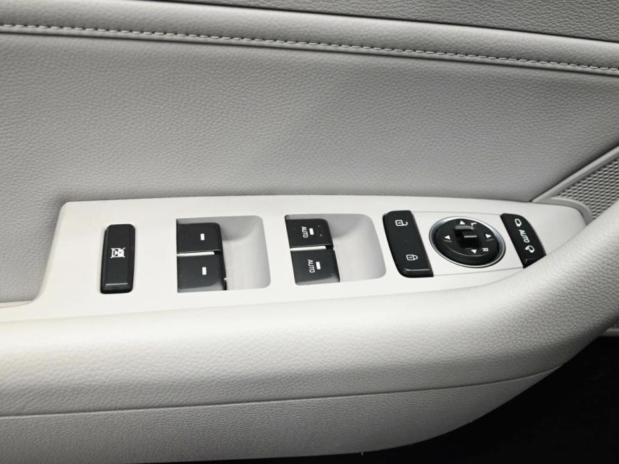 Hyundai Sonata VII (LF) Рестайлинг Екатеринбург  - изображение 15