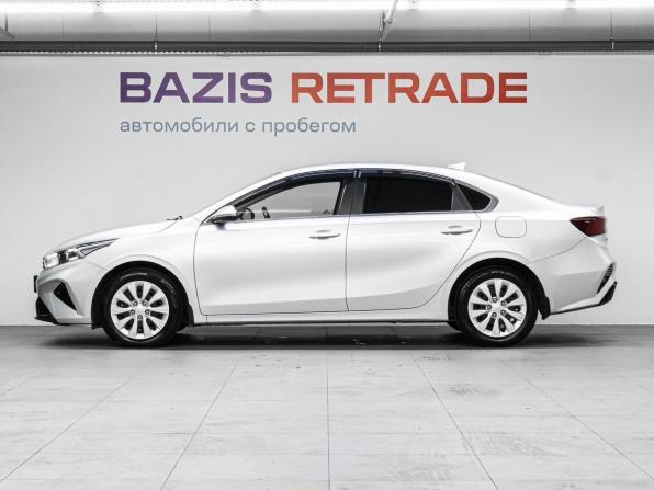 Kia Cerato IV с пробегом 2022 года, цена 2 150 000 рублей, 45594 км, седан, Автокод Объявления