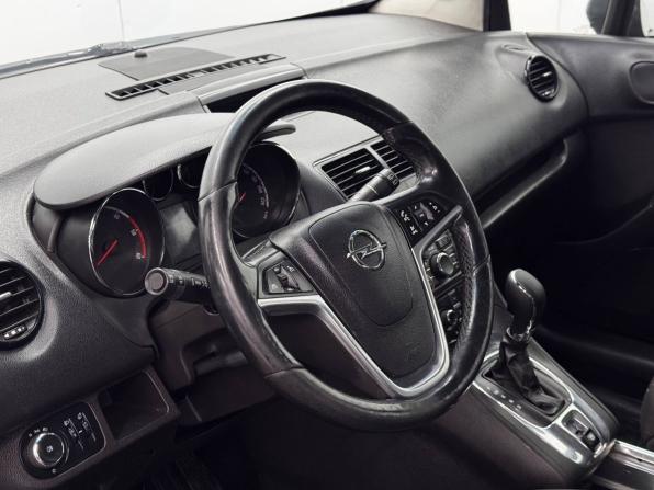Opel Meriva B с пробегом 2011 года, цена 660 000 рублей, 247316 км, компактвэн, Автокод Объявления