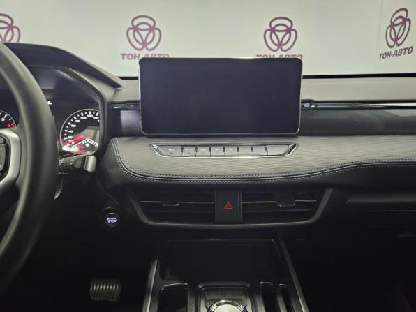 Haval Jolion I Рестайлинг с пробегом 2023 года, цена 1 801 000 рублей, 28448 км, внедорожник, Автокод Объявления