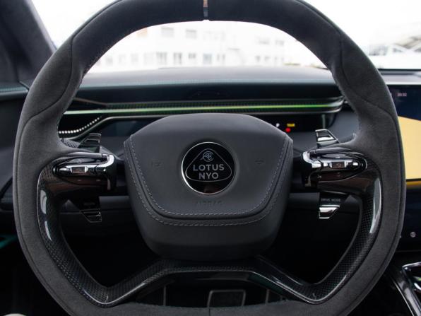 Lotus Eletre с пробегом 2023 года, цена 11 549 000 рублей, 2852 км, внедорожник, Автокод Объявления