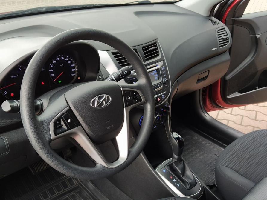 Hyundai Solaris I Рестайлинг Екатеринбург  - изображение 19