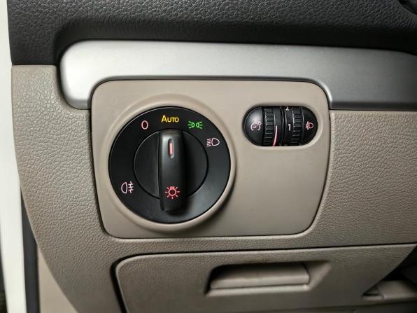 Volkswagen Golf VI с пробегом 2012 года, цена 909 000 рублей, 143853 км, хэтчбек, Автокод Объявления