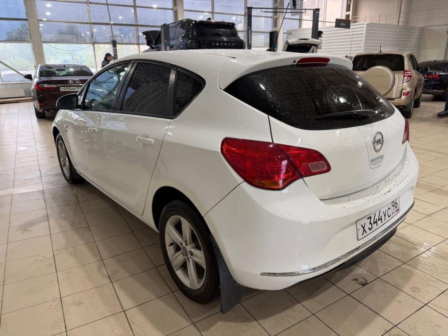 Opel Astra J Рестайлинг Пермь  - изображение 4