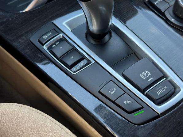 BMW X3 II (F25) Рестайлинг с пробегом 2014 года, цена 1 900 000 рублей, 215409 км, внедорожник, Автокод Объявления