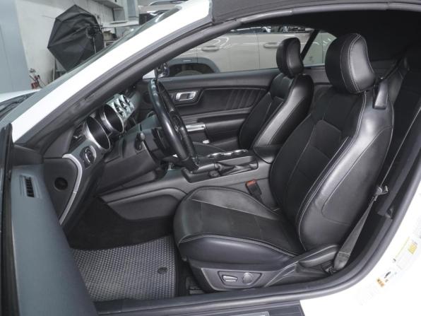 Ford Mustang VI Рестайлинг с пробегом 2019 года, цена 4 450 000 рублей, 80783 км, кабриолет, Автокод Объявления