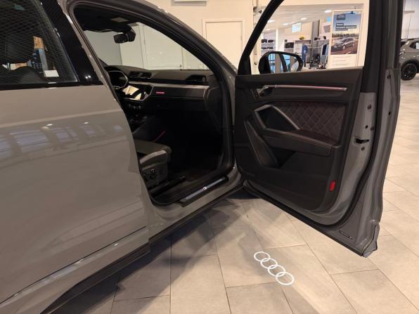 Audi Q3 II (F3) с пробегом 2025 года, цена 4 800 000 рублей, 2700 км, внедорожник, Автокод Объявления