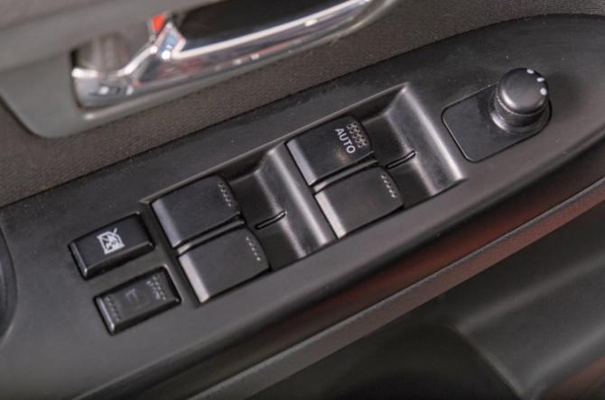 Suzuki SX4 I (Classic) Рестайлинг с пробегом 2010 года, цена 829 000 рублей, 244000 км, хэтчбек, Автокод Объявления