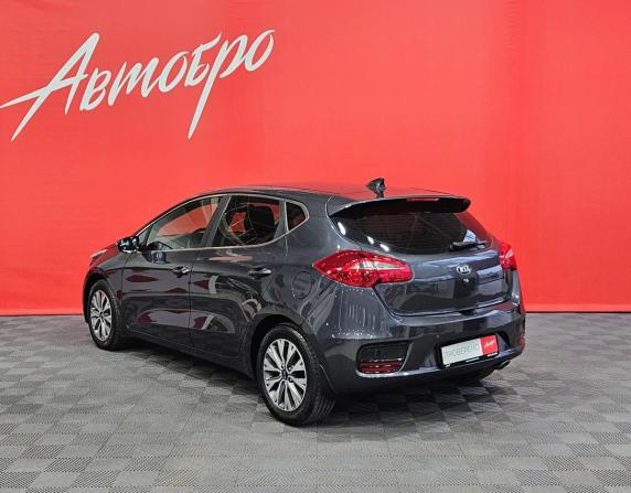 Kia Ceed II Рестайлинг с пробегом 2018 года, цена 1 565 000 рублей, 78057 км, хэтчбек, Автокод Объявления