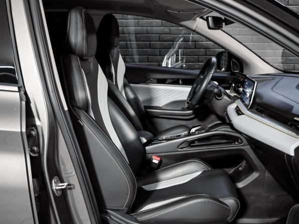 Geely Coolray I Рестайлинг с пробегом 2023 года, цена 2 100 000 рублей, 35569 км, внедорожник, Автокод Объявления