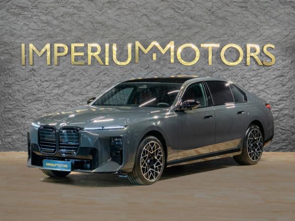 Новый BMW 7 серии VII (G70) Рестайлинг 2026 года, цена 23 990 000 рублей, седан, Автокод Объявления