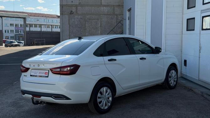 Lada (ВАЗ) Vesta I Рестайлинг (NG) с пробегом 2023 года, цена 1 275 300 рублей, 41594 км, седан, Автокод Объявления