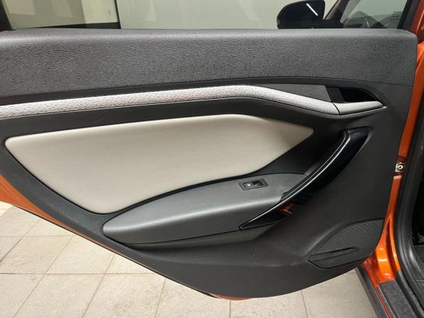 Lada (ВАЗ) Vesta I с пробегом 2022 года, цена 1 218 000 рублей, 88165 км, универсал, Автокод Объявления