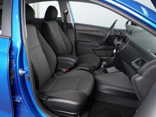 Hyundai Solaris II Рестайлинг с пробегом 2021 года, цена 1 715 000 рублей, 38176 км, седан, Автокод Объявления