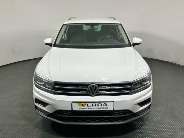 Volkswagen Tiguan II с пробегом 2018 года, цена 2 580 000 рублей, 156804 км, внедорожник, Автокод Объявления