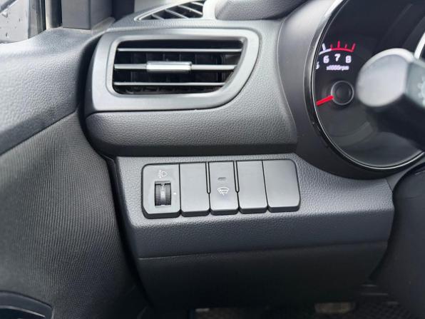Kia Rio III с пробегом 2013 года, цена 995 000 рублей, 62565 км, хэтчбек, Автокод Объявления