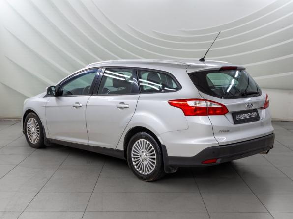 Ford Focus III с пробегом 2013 года, цена 748 000 рублей, 196542 км, универсал, Автокод Объявления