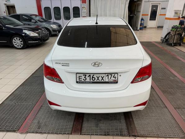 Hyundai Solaris I Рестайлинг с пробегом 2016 года, цена 960 000 рублей, 195785 км, седан, Автокод Объявления