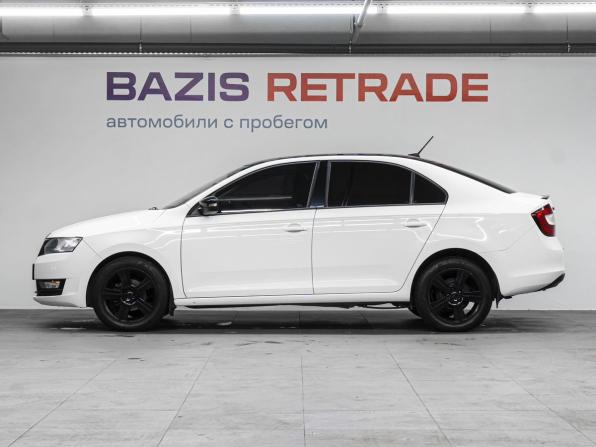 Skoda Rapid I Рестайлинг с пробегом 2018 года, цена 900 000 рублей, 200453 км, лифтбек, Автокод Объявления