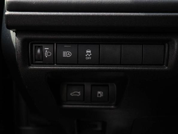 Toyota Camry IX (XV80) China Market с пробегом 2024 года, цена 3 690 000 рублей, 15928 км, седан, Автокод Объявления