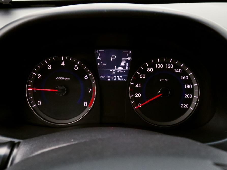 Hyundai Solaris I Екатеринбург  - изображение 9