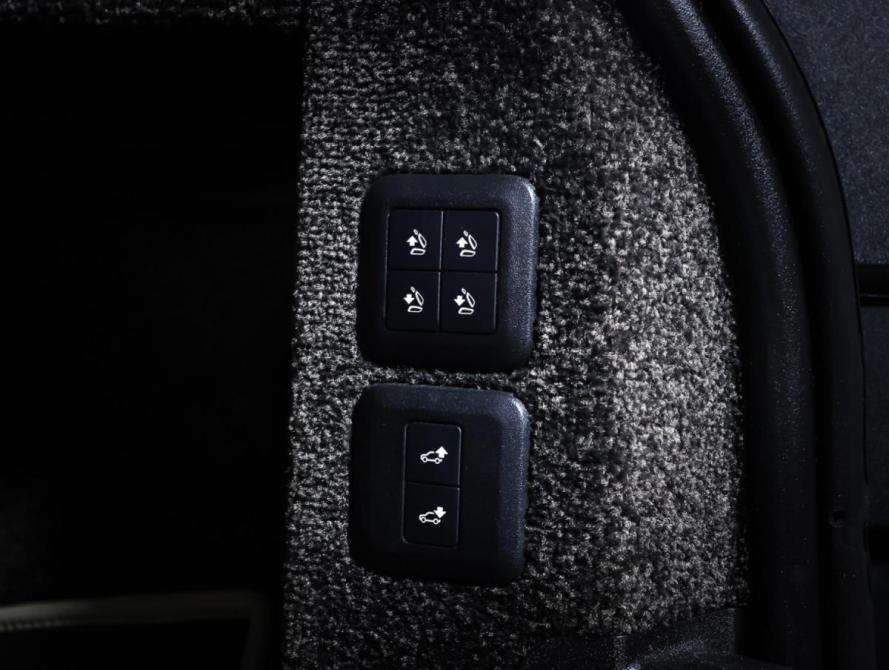 Land Rover Range Rover IV Рестайлинг Москва  - изображение 19