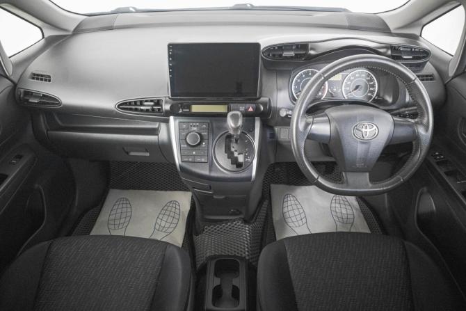 Toyota Wish II с пробегом 2011 года, цена 1 199 000 рублей, 183389 км, минивэн, Автокод Объявления