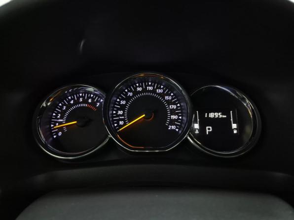 Renault Sandero II Рестайлинг с пробегом 2021 года, цена 1 145 000 рублей, 11835 км, хэтчбек, Автокод Объявления