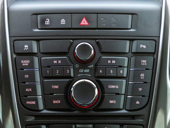 Opel Astra J Рестайлинг с пробегом 2013 года, цена 898 000 рублей, 155000 км, хэтчбек, Автокод Объявления