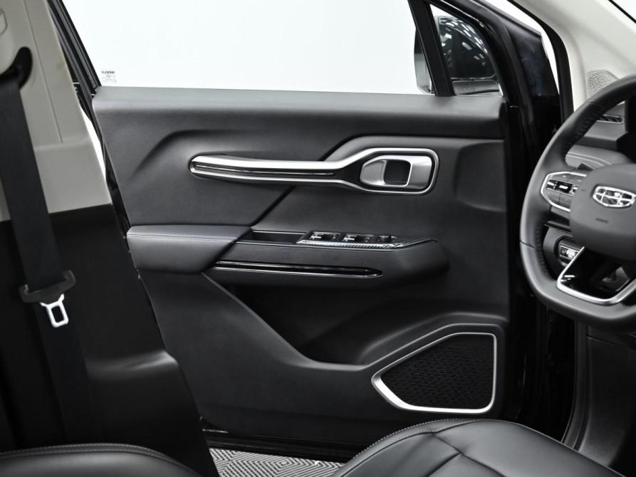 Geely Okavango I Москва  - изображение 12