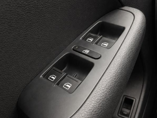 Volkswagen Jetta VI с пробегом 2012 года, цена 1 297 000 рублей, 90401 км, седан, Автокод Объявления