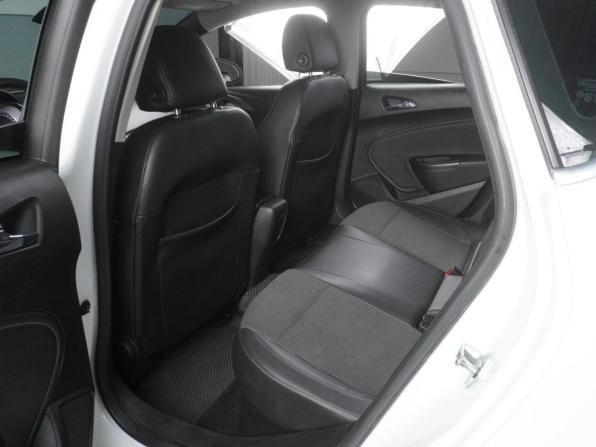 Opel Astra J с пробегом 2010 года, цена 969 000 рублей, 202222 км, хэтчбек, Автокод Объявления
