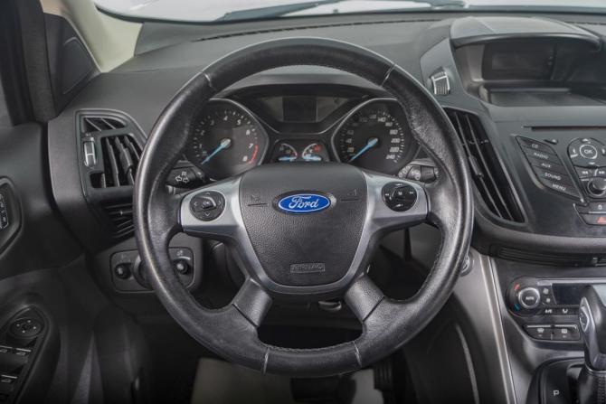 Ford Kuga II с пробегом 2016 года, цена 1 629 000 рублей, 149000 км, внедорожник, Автокод Объявления