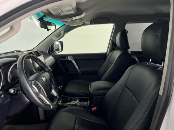 Toyota Land Cruiser Prado 150 Series с пробегом 2012 года, цена 2 499 000 рублей, 204000 км, внедорожник, Автокод Объявления