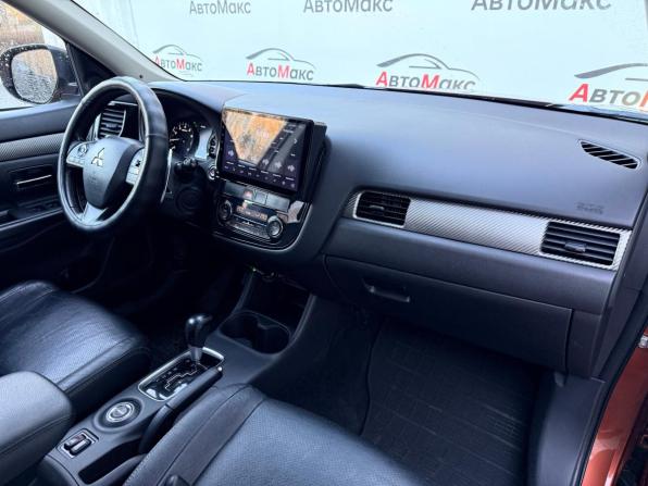 Mitsubishi Outlander III с пробегом 2012 года, цена 1 440 000 рублей, 200285 км, внедорожник, Автокод Объявления