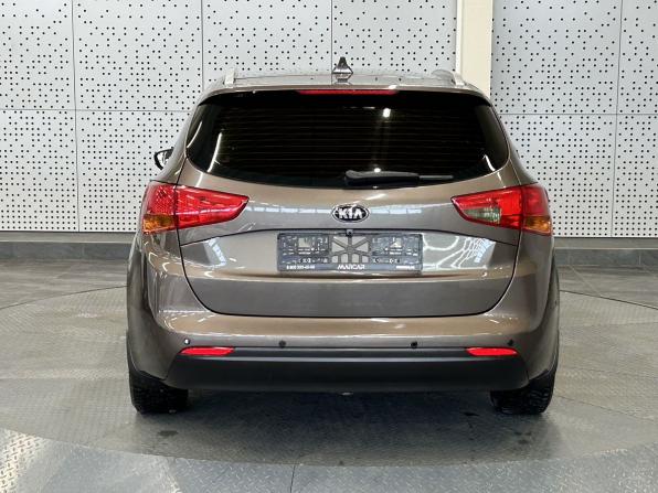 Kia Ceed II Рестайлинг с пробегом 2018 года, цена 960 000 рублей, 133141 км, универсал, Автокод Объявления