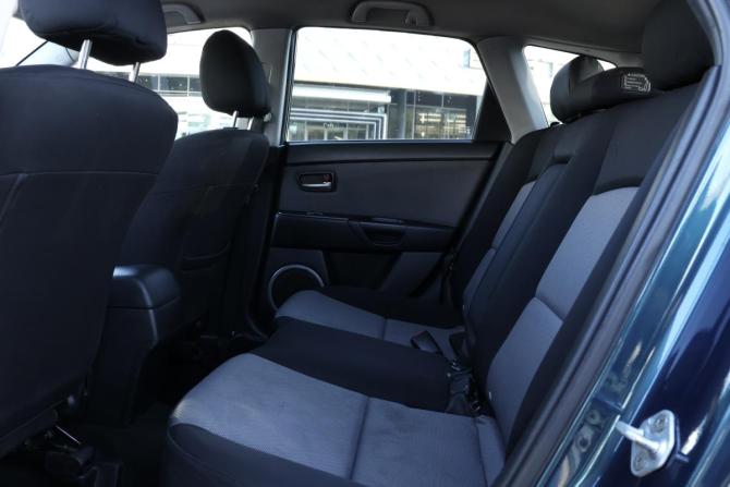 Mazda 3 I (BK) Рестайлинг с пробегом 2006 года, цена 528 000 рублей, 308600 км, хэтчбек, Автокод Объявления