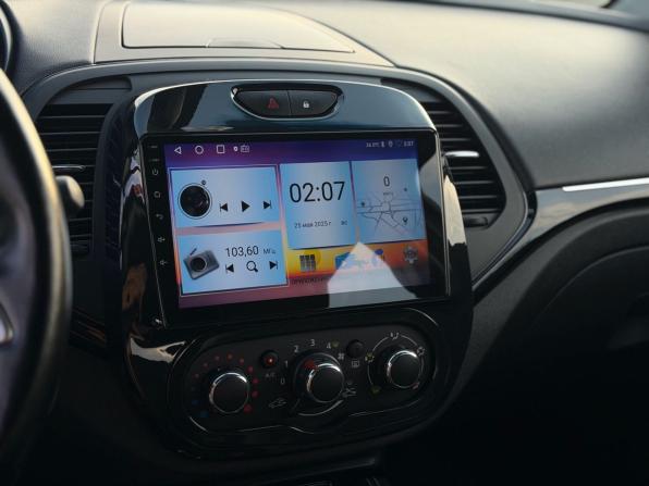 Renault Kaptur I Рестайлинг с пробегом 2021 года, цена 1 290 000 рублей, 46196 км, внедорожник, Автокод Объявления