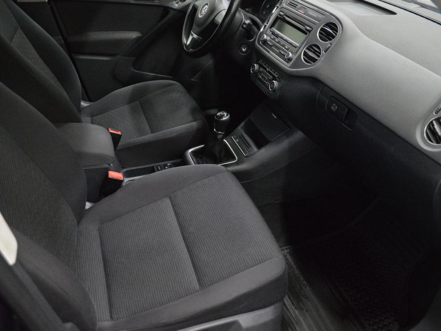 Volkswagen Tiguan I Рестайлинг Санкт-Петербург  - изображение 12