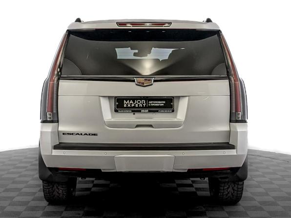 Cadillac Escalade IV с пробегом 2020 года, цена 6 100 000 рублей, 47064 км, внедорожник, Автокод Объявления