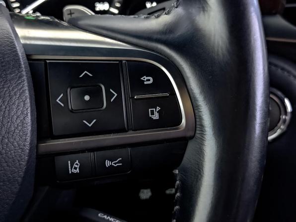 Lexus LX III Рестайлинг 2 с пробегом 2016 года, цена 8 450 000 рублей, 106604 км, внедорожник, Автокод Объявления