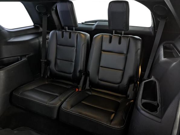 Ford Explorer V Рестайлинг 2 с пробегом 2018 года, цена 2 990 000 рублей, 212530 км, внедорожник, Автокод Объявления