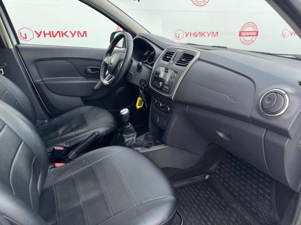 Renault Sandero II Рестайлинг с пробегом 2020 года, цена 879 000 рублей, 163035 км, хэтчбек, Автокод Объявления