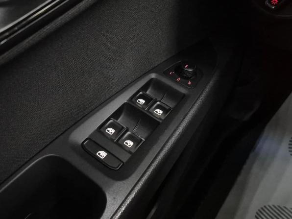 SEAT Leon III с пробегом 2013 года, цена 1 120 000 рублей, 197668 км, хэтчбек, Автокод Объявления